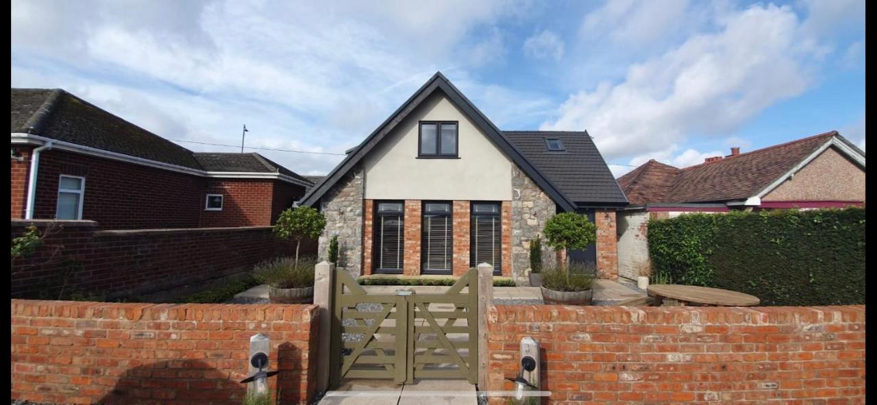 Y Bwythyn Villa Holywell  Exterior photo